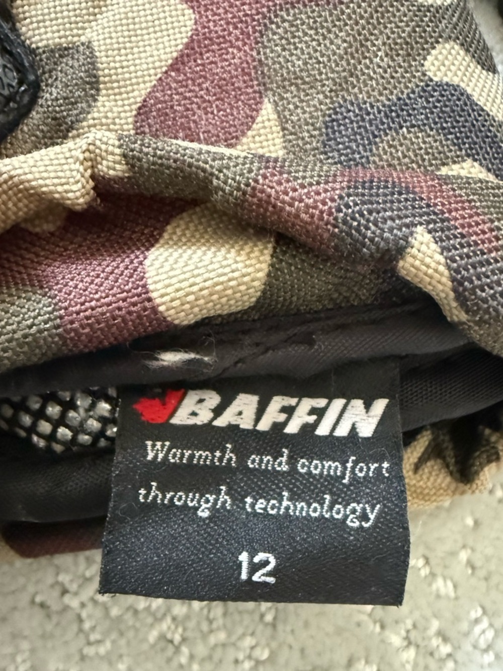 Baffin Kids Camo Snow Boots size 12 - Picture 5 of 5